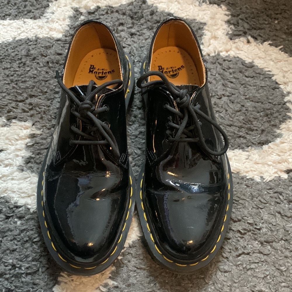 EUC Dr. Martens 1461 Women’s Patent Leather Oxford Shoes/Black/Size 9